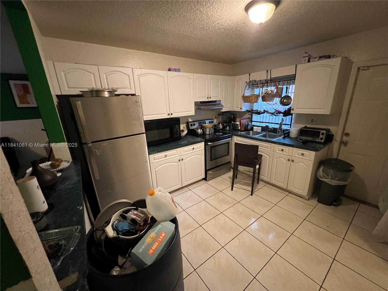 Small Image of 2241 NORTH WEST 170TH ST, Miami Gardens Number 6