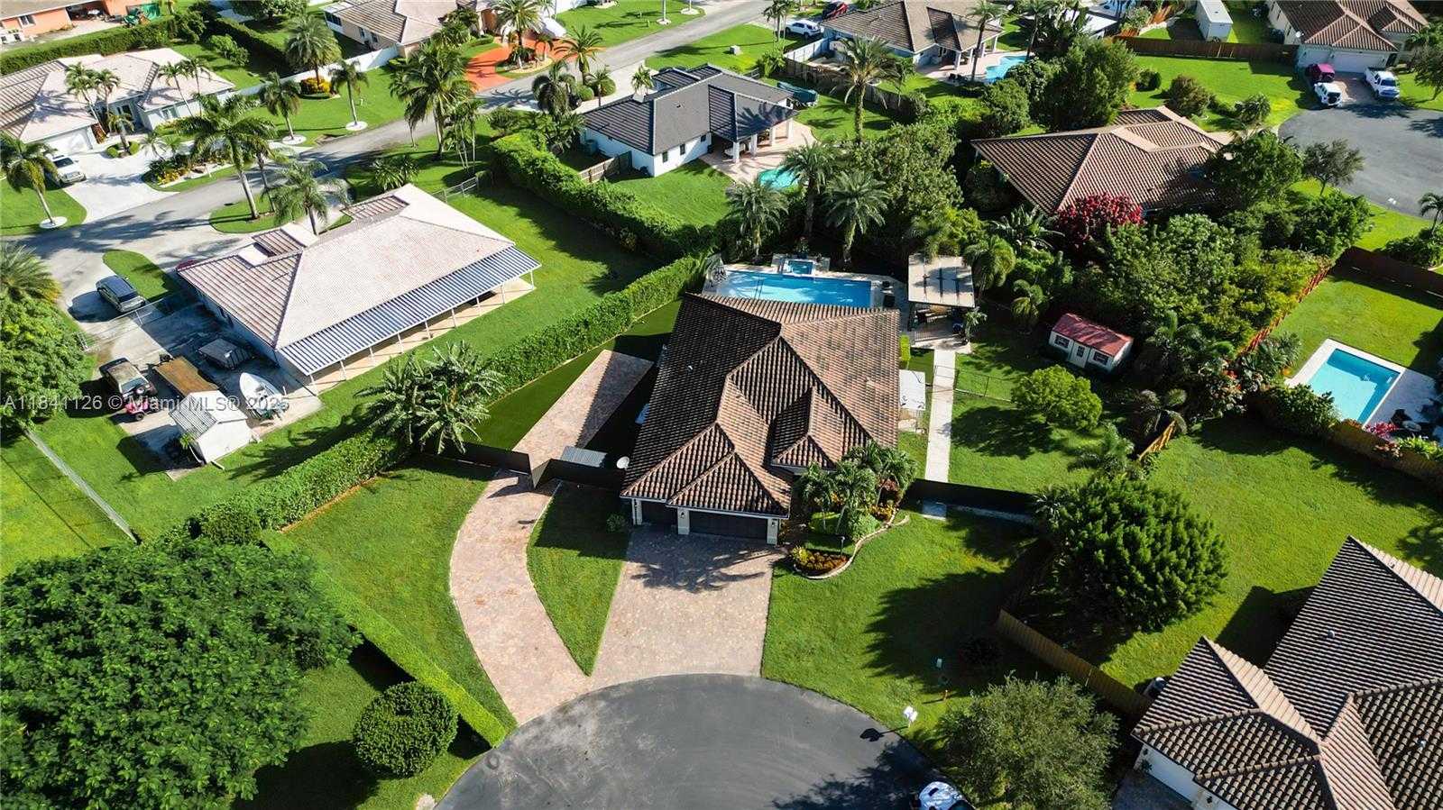 Small Image of 2133 NORTH WEST 14TH PL, Homestead Number 28