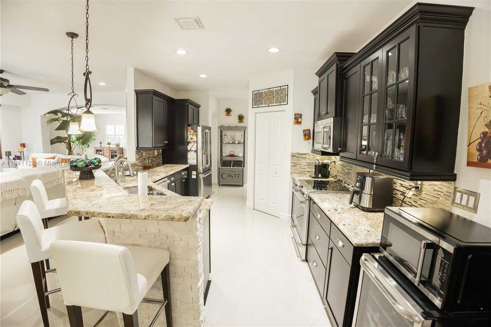 Small Image of 2133 NORTH WEST 14TH PL, Homestead Number 43