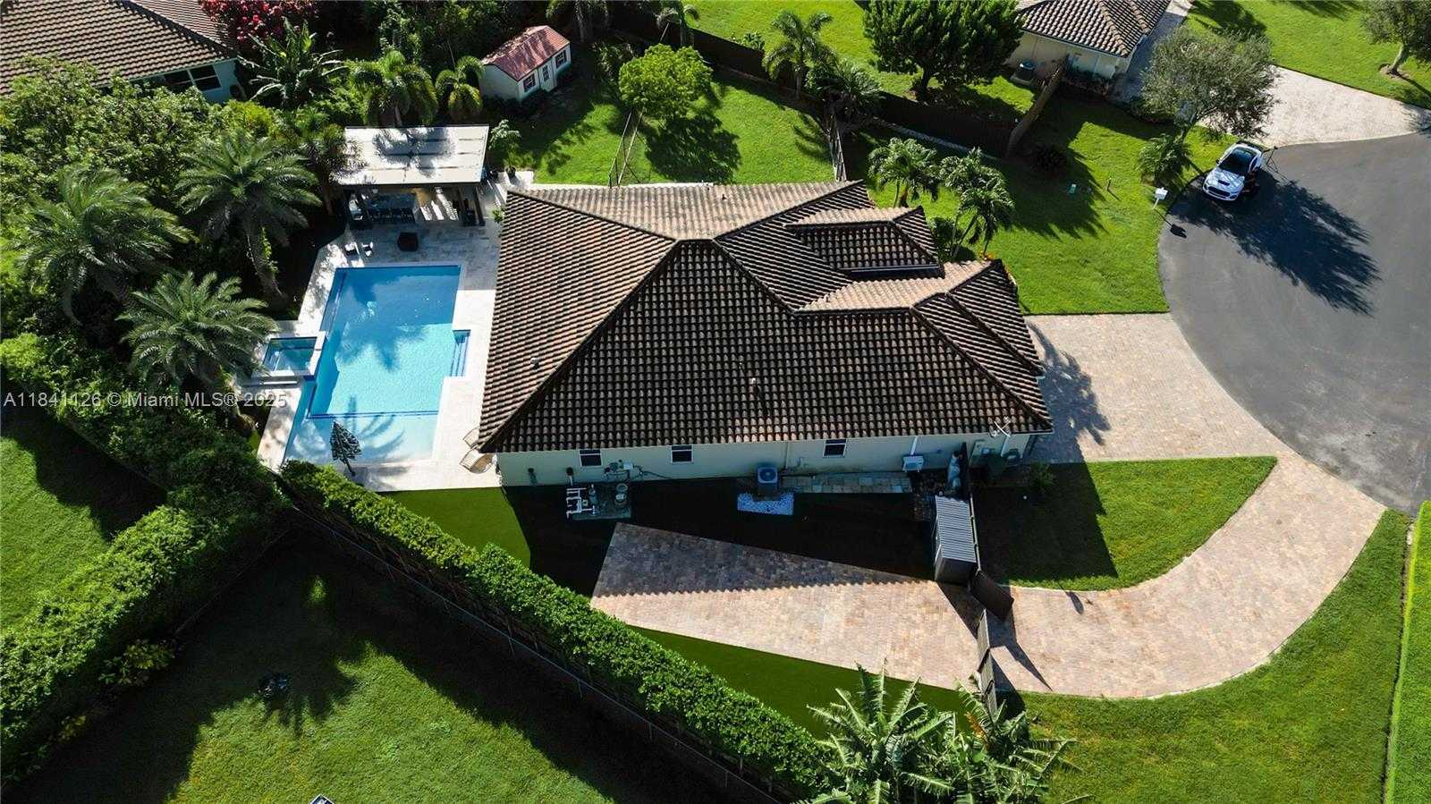 Small Image of 2133 NORTH WEST 14TH PL, Homestead Number 5