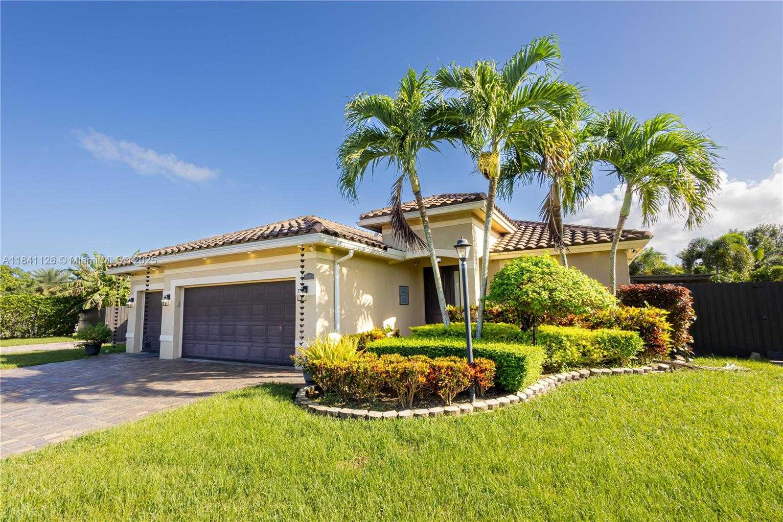 Small Image of 2133 NORTH WEST 14TH PL, Homestead Number 56