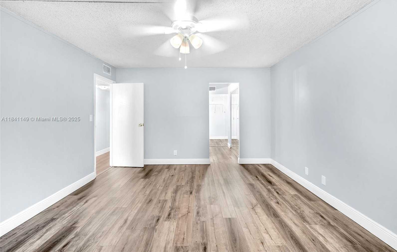 Small Image of 3671 ENVIRON BLVD, Lauderhill Number 11