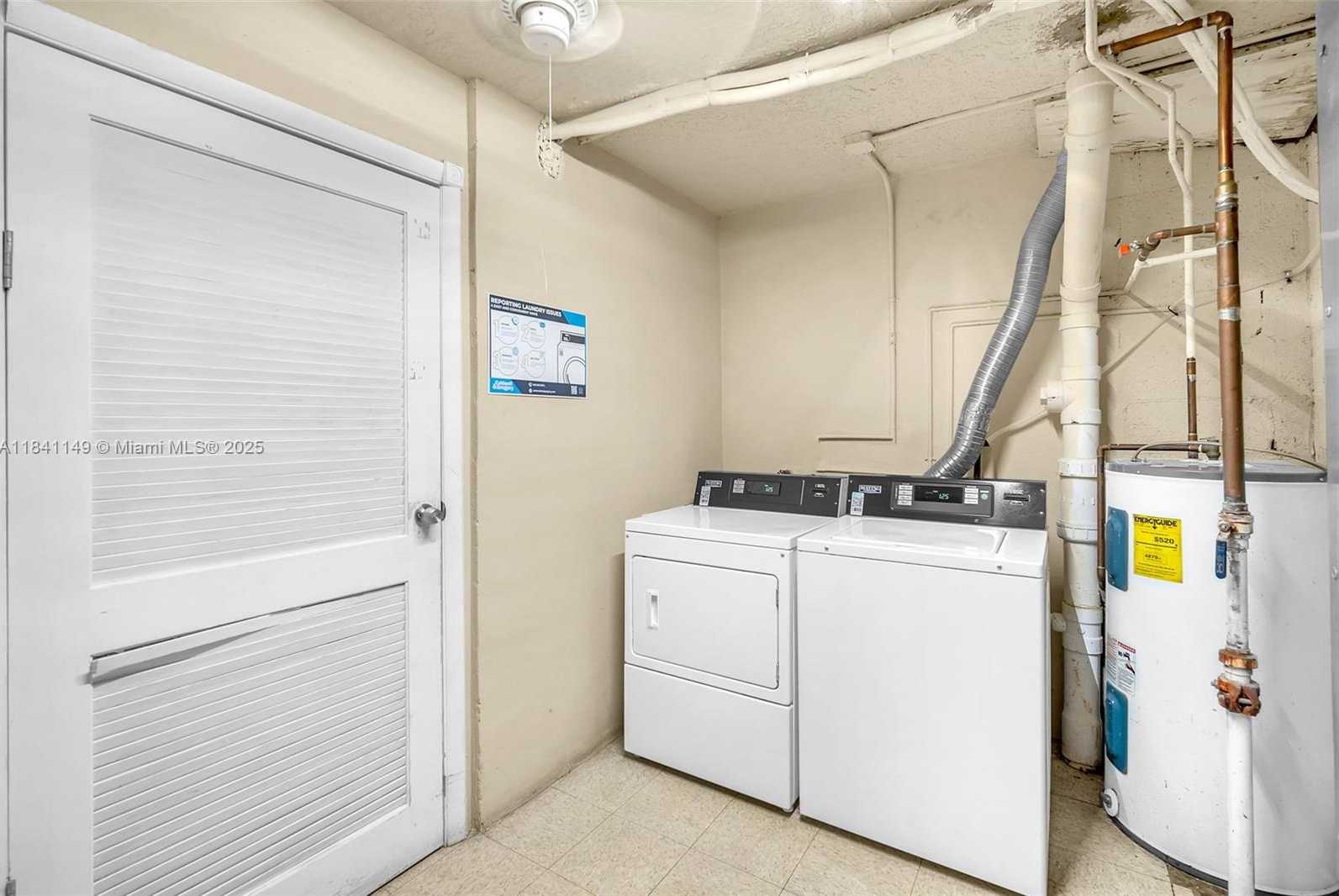 Small Image of 3671 ENVIRON BLVD, Lauderhill Number 8