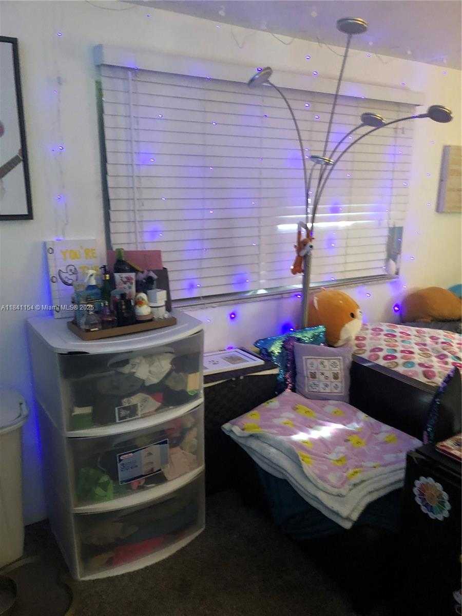 Small Image of 19711 WHISPERING PINES RD, Cutler Bay Number 23