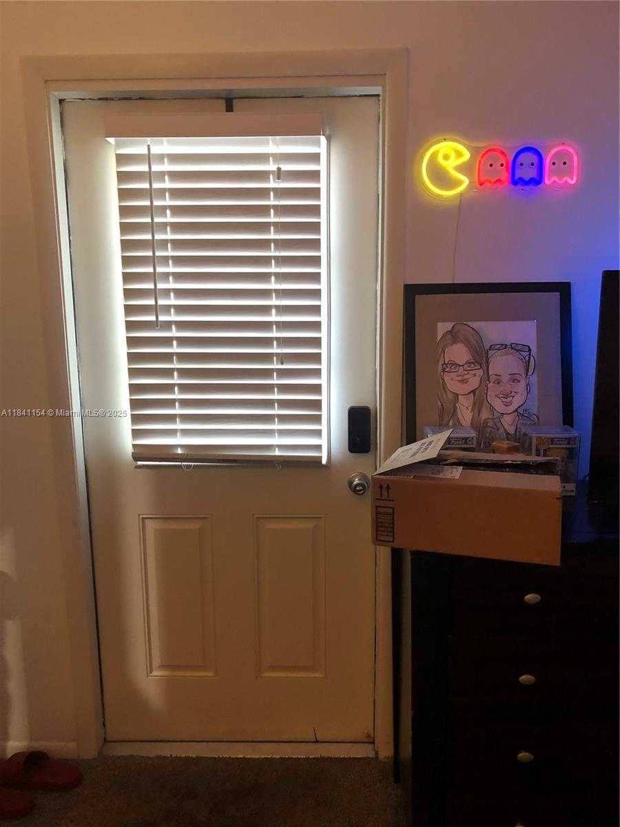 Small Image of 19711 WHISPERING PINES RD, Cutler Bay Number 25