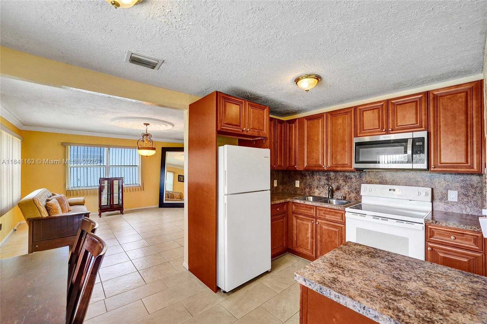 Small Image of 2751 NORTH WEST 24TH CT, Fort Lauderdale Number 19