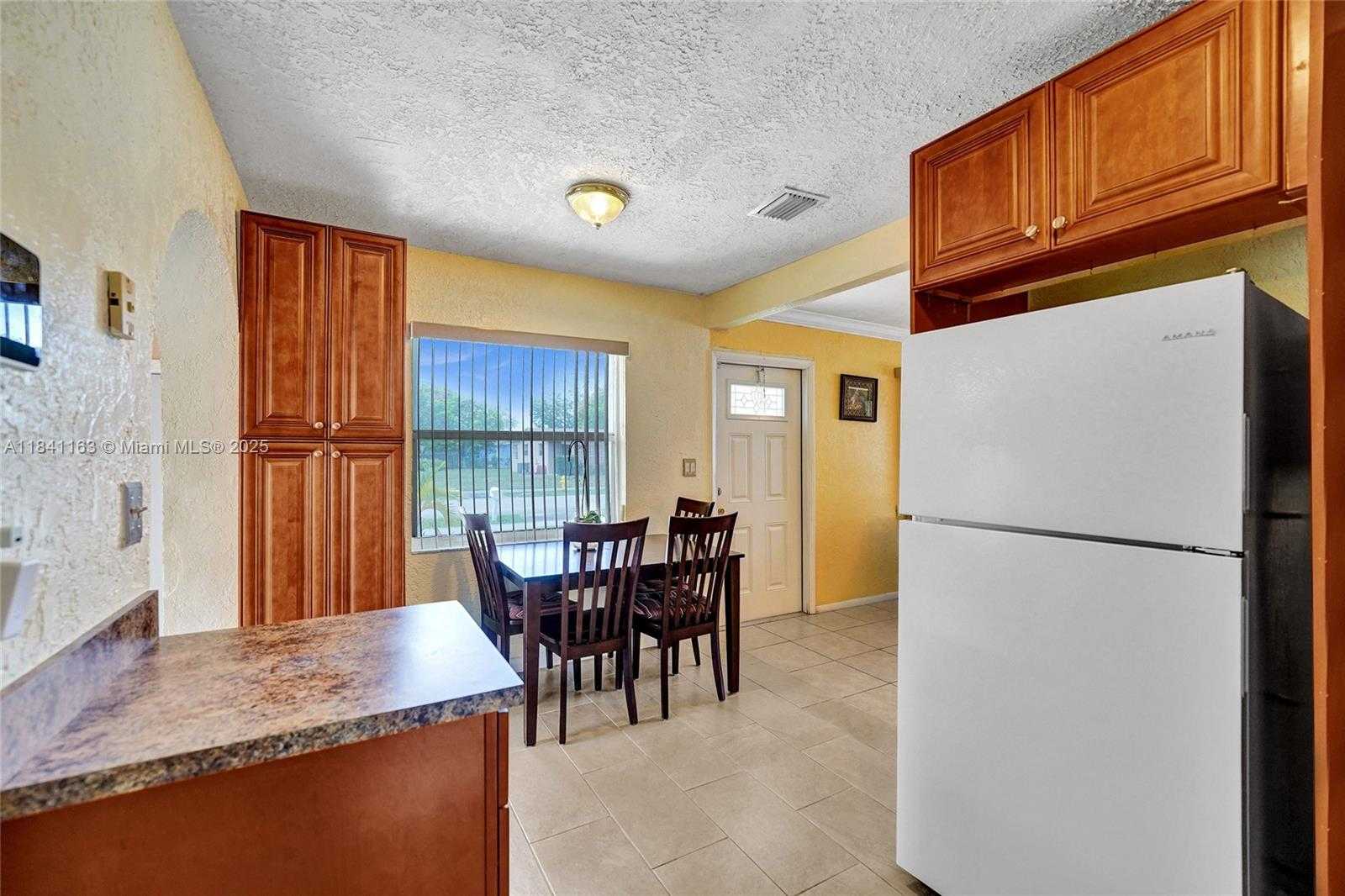 Small Image of 2751 NORTH WEST 24TH CT, Fort Lauderdale Number 23