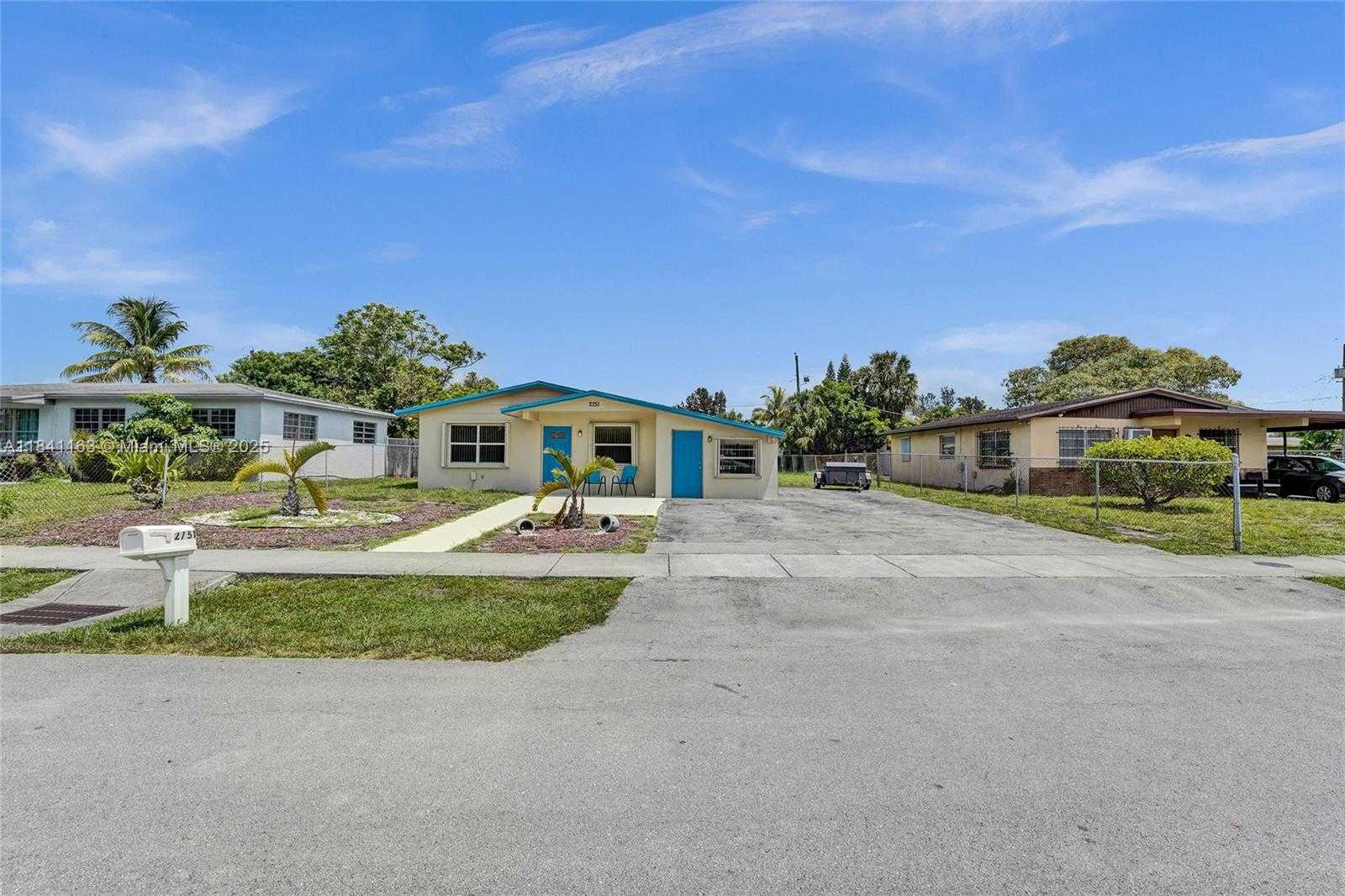 Small Image of 2751 NORTH WEST 24TH CT, Fort Lauderdale Number 3