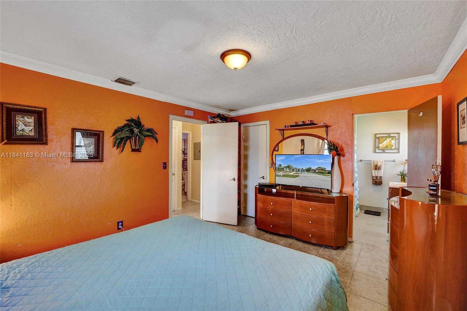Small Image of 2751 NORTH WEST 24TH CT, Fort Lauderdale Number 37