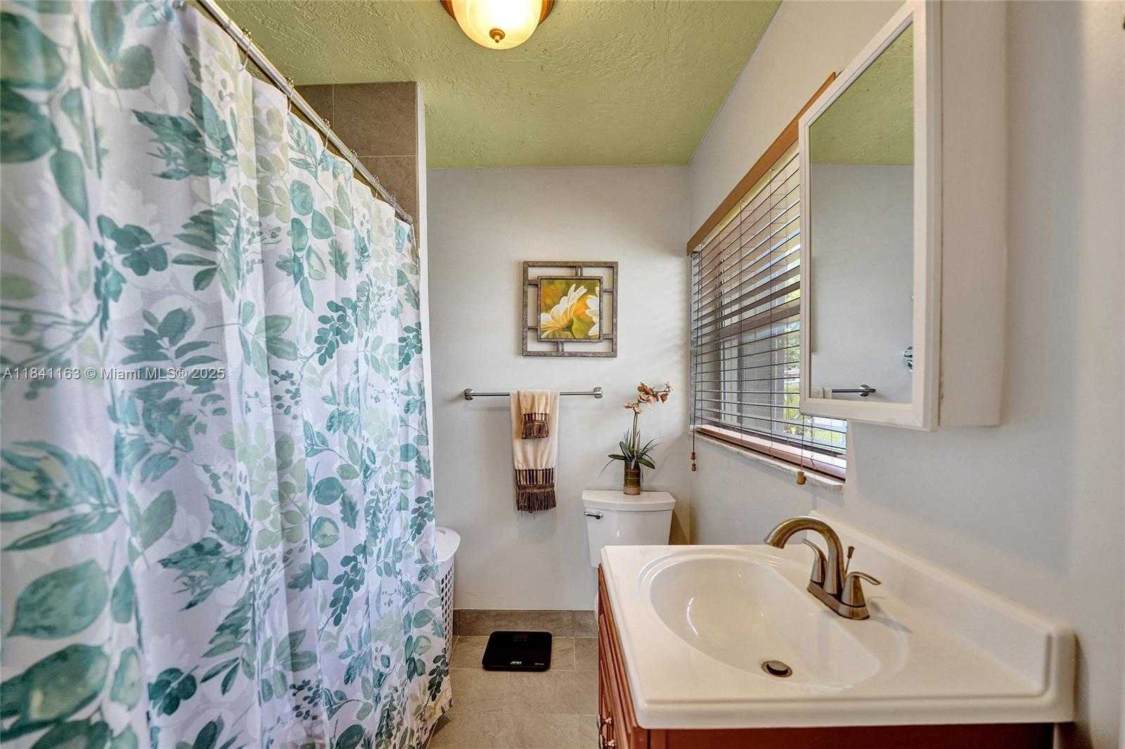 Small Image of 2751 NORTH WEST 24TH CT, Fort Lauderdale Number 39