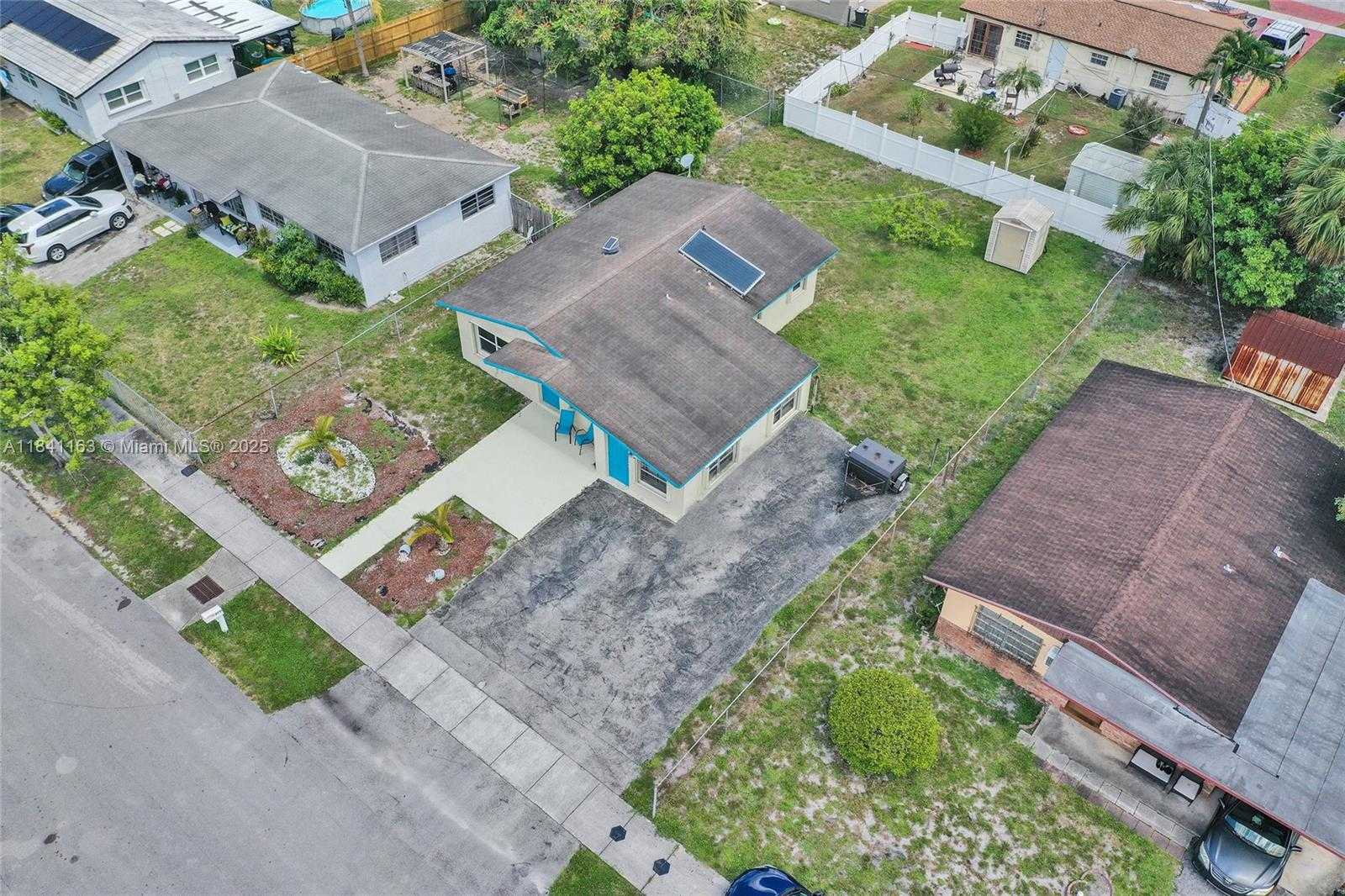 Small Image of 2751 NORTH WEST 24TH CT, Fort Lauderdale Number 57