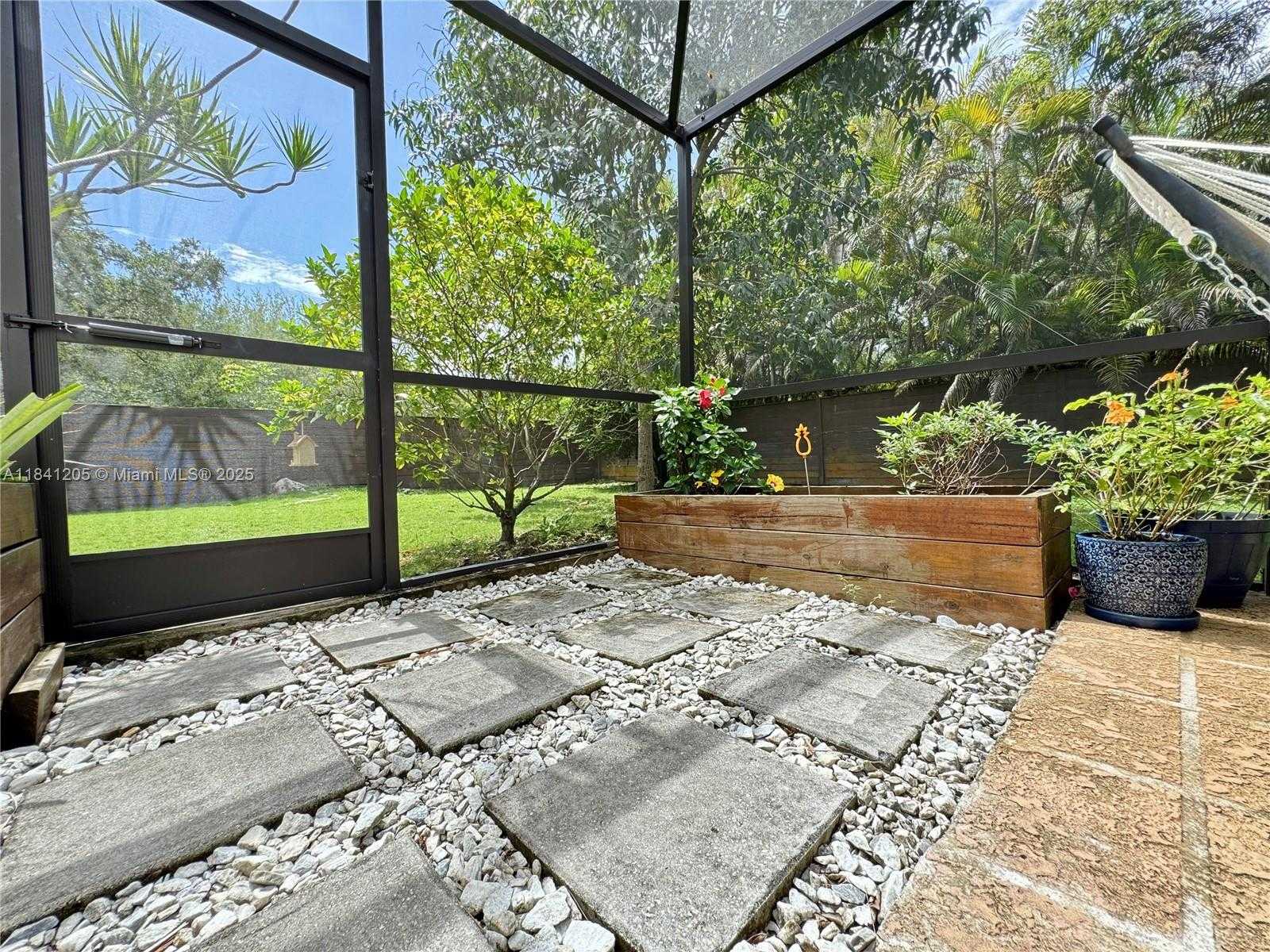 Small Image of 7450 SOUTH WEST 165TH TER, Palmetto Bay Number 12