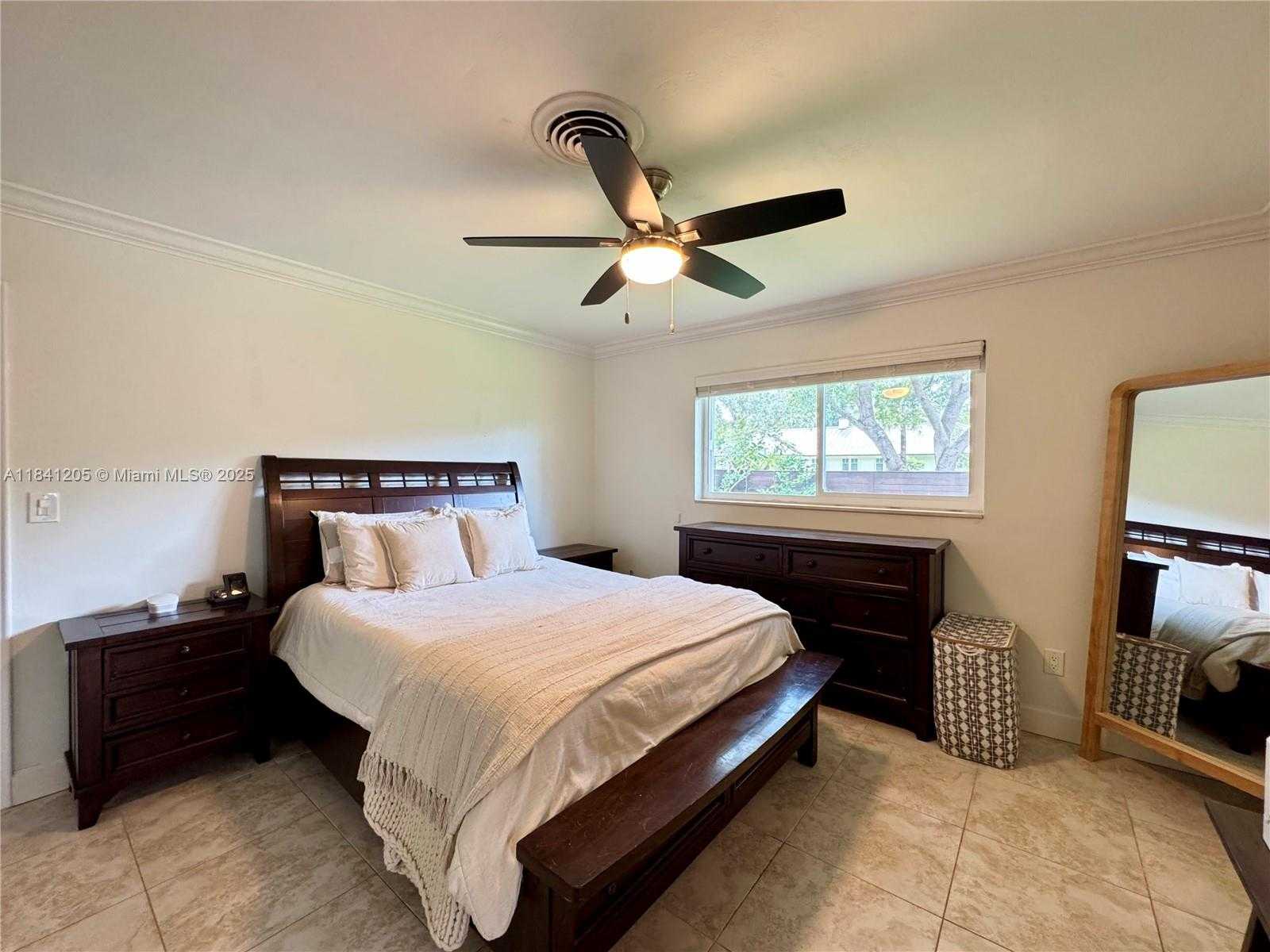 Small Image of 7450 SOUTH WEST 165TH TER, Palmetto Bay Number 29