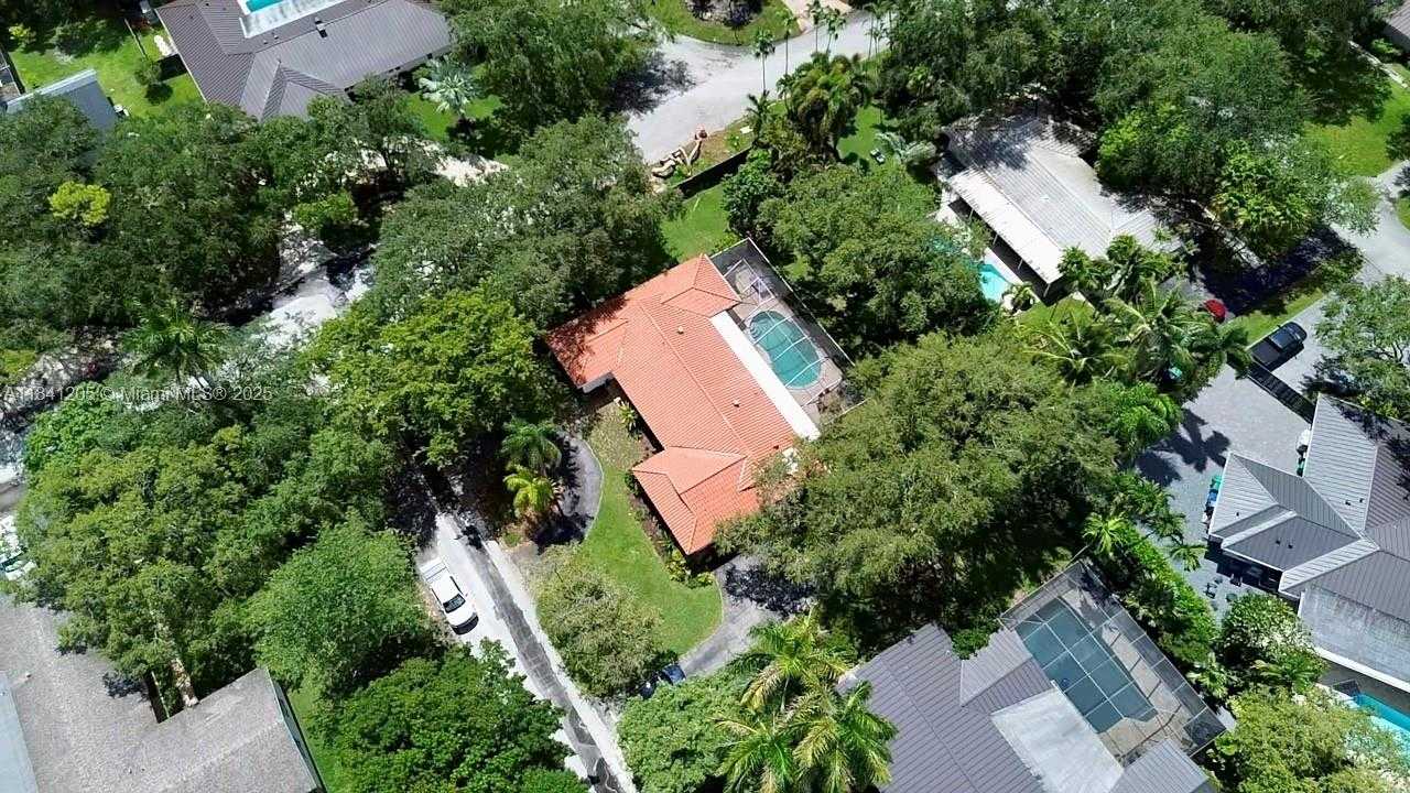 Small Image of 7450 SOUTH WEST 165TH TER, Palmetto Bay Number 36