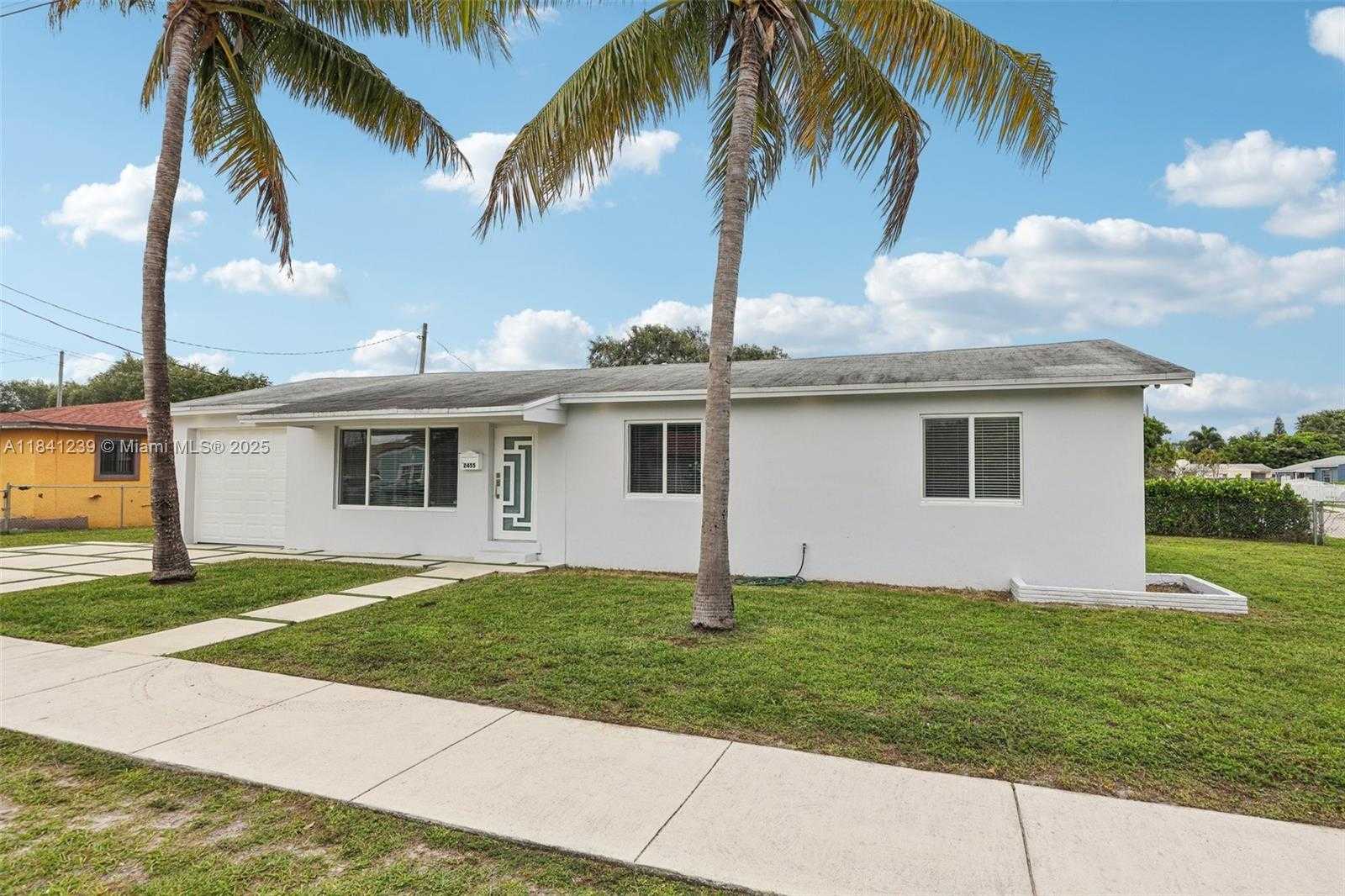 Small Image of 2455 WILEY CT, Hollywood Number 5