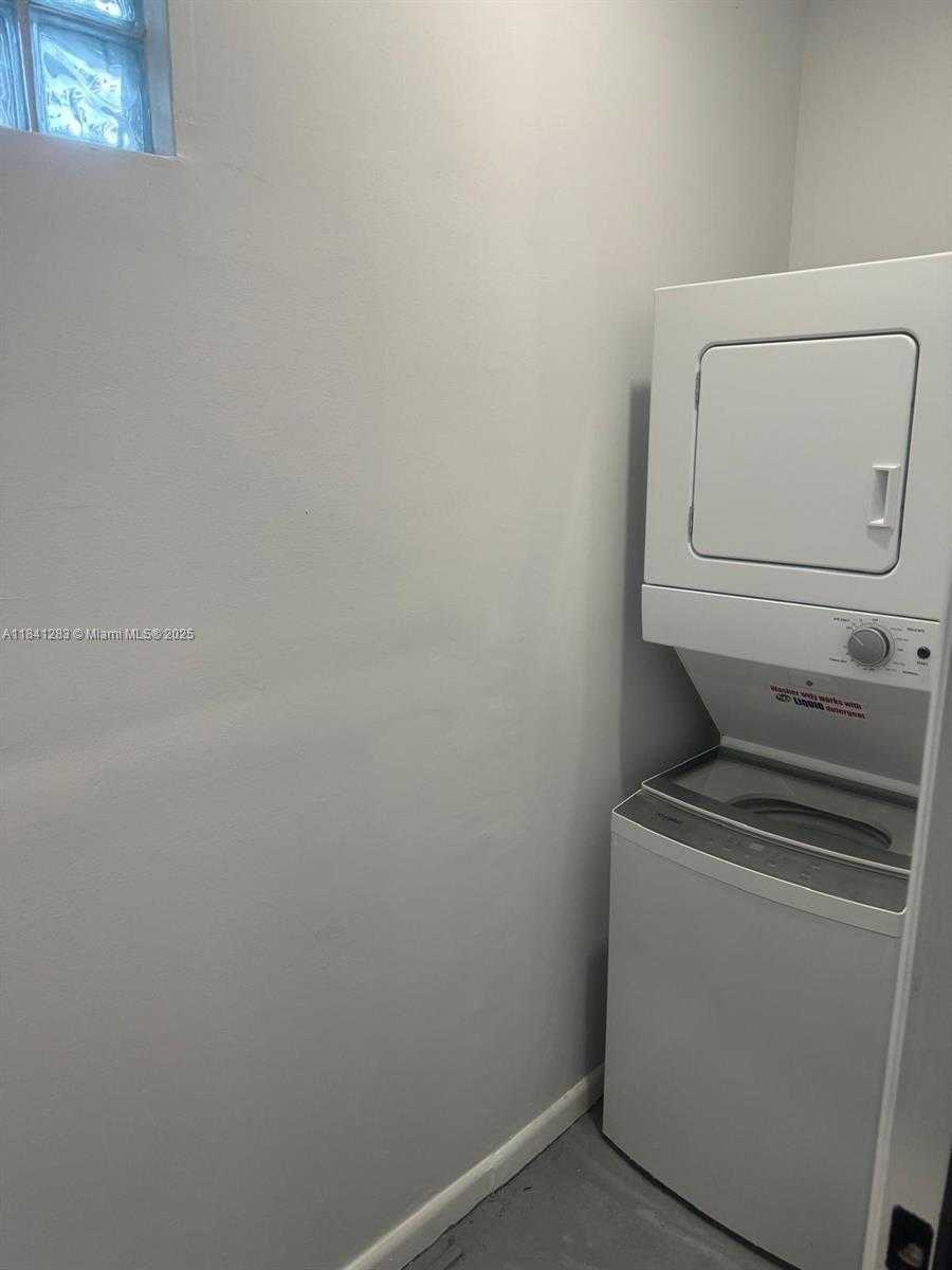 Small Image of 1649 NORTH EAST 30TH CT, Pompano Beach Number 20