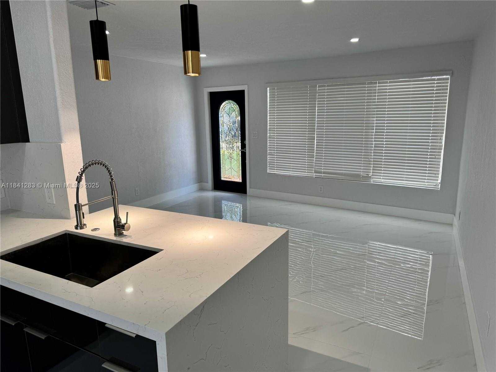 Small Image of 1649 NORTH EAST 30TH CT, Pompano Beach Number 7