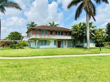 Small Image of 10900 NORTH BAYSHORE DR, Miami Number 13