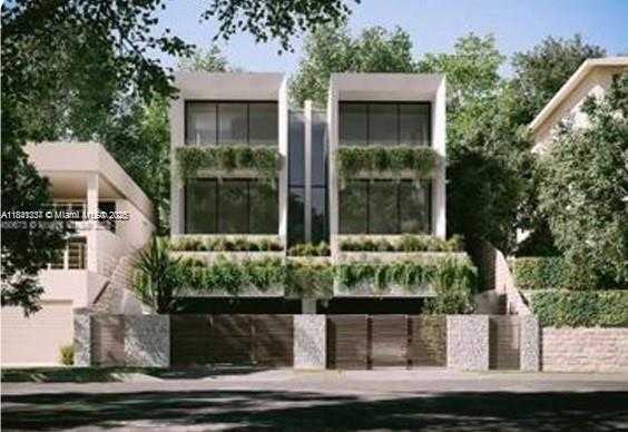 Small Image of 10900 NORTH BAYSHORE DR, Miami Number 7