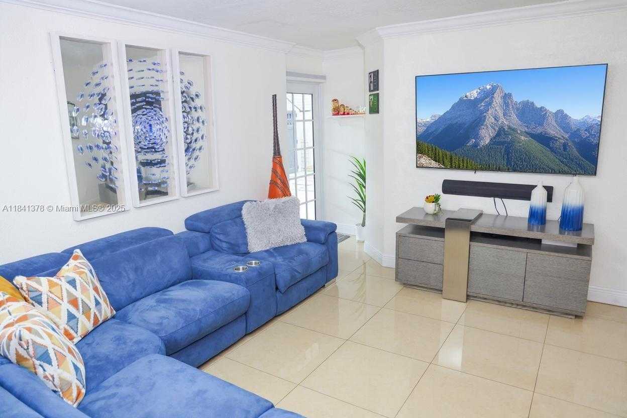 Small Image of 5535 WEST 13TH AVE, Hialeah Number 22