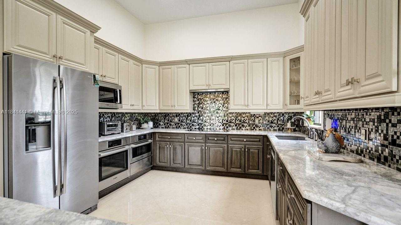 Small Image of 3311 SOUTH WEST 118TH TER, Davie Number 9