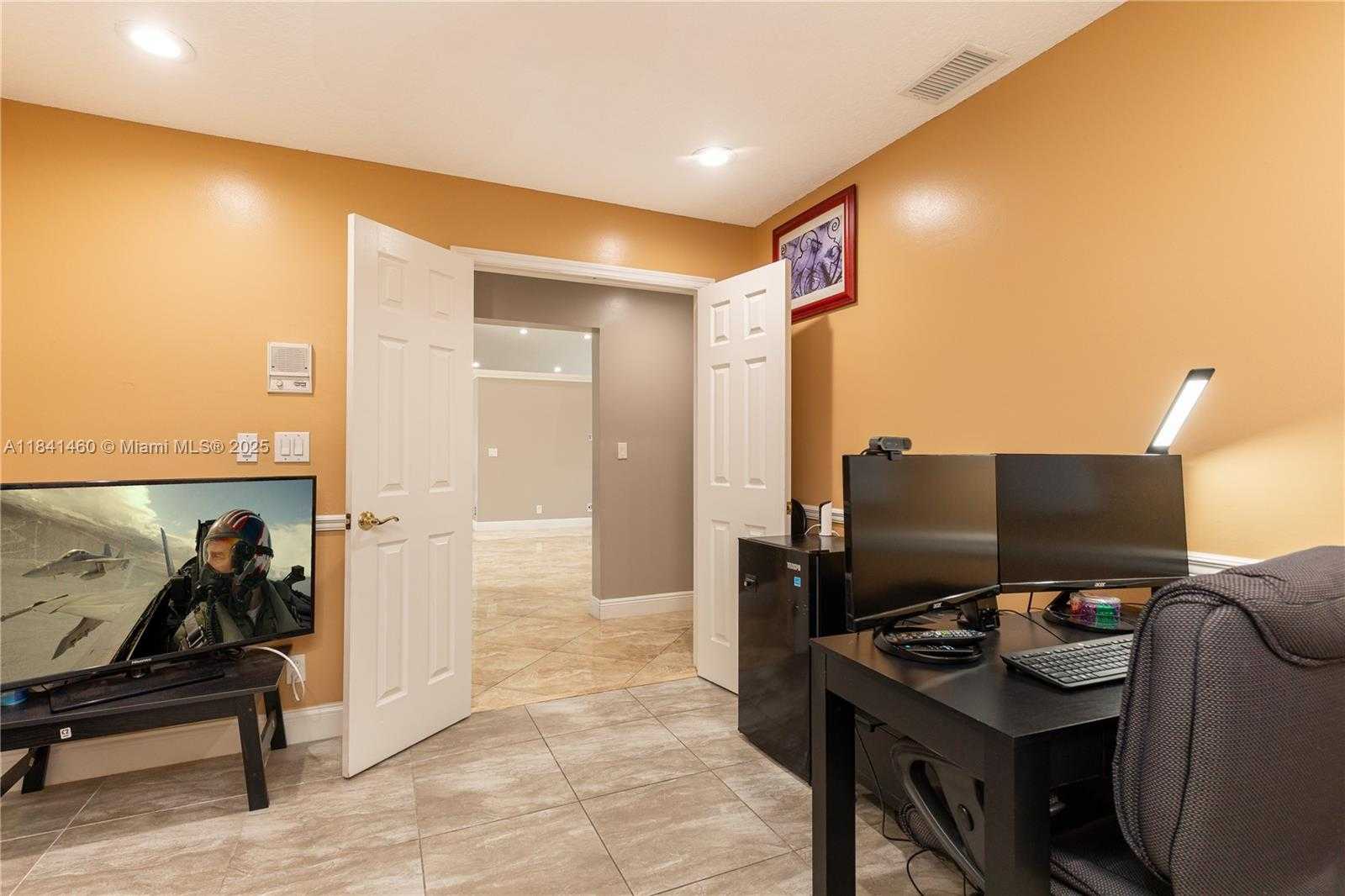 Small Image of 1750 NORTH WEST 127TH WAY, Coral Springs Number 25
