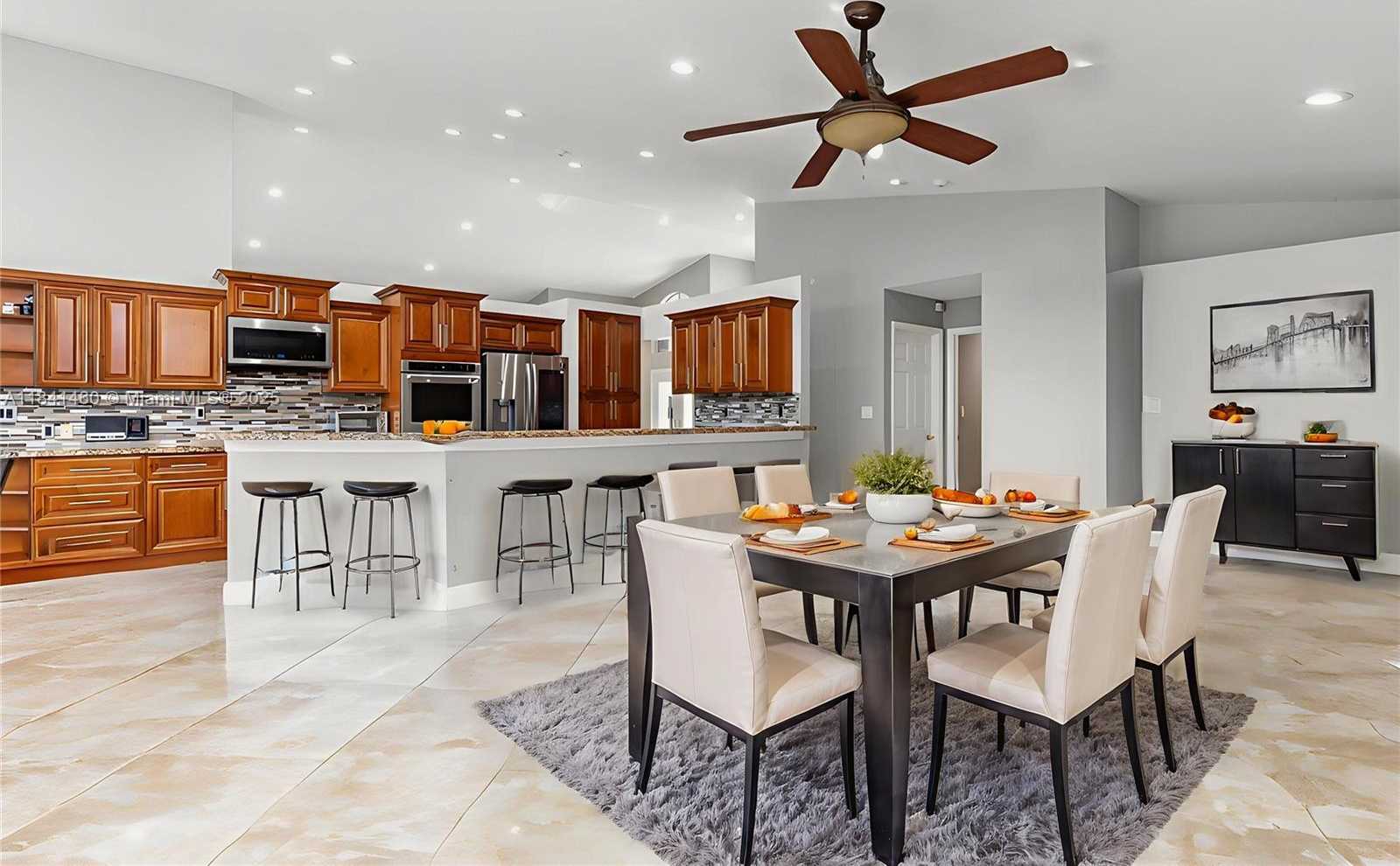 Small Image of 1750 NORTH WEST 127TH WAY, Coral Springs Number 4