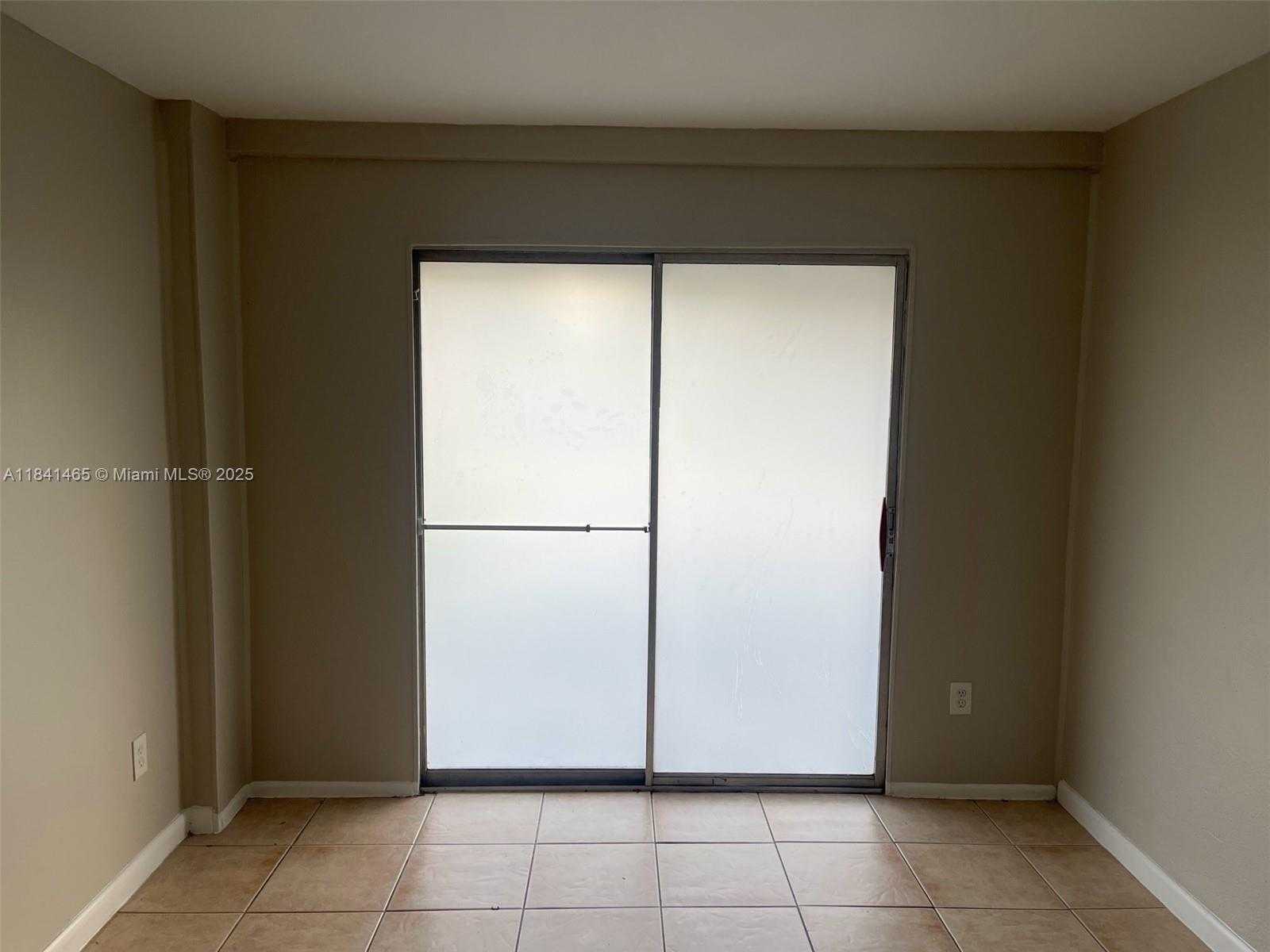 Small Image of 7420 NORTH FARRAGUT ST, Hollywood Number 18
