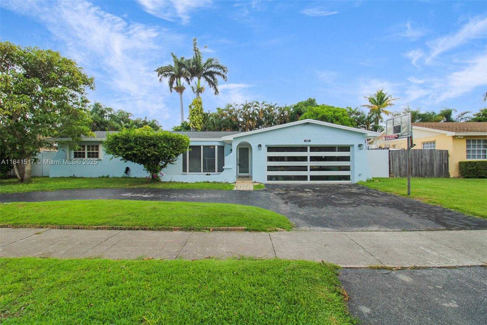 Small Image of 19820 SOUTH WEST 83RD AVE, Cutler Bay Number 2