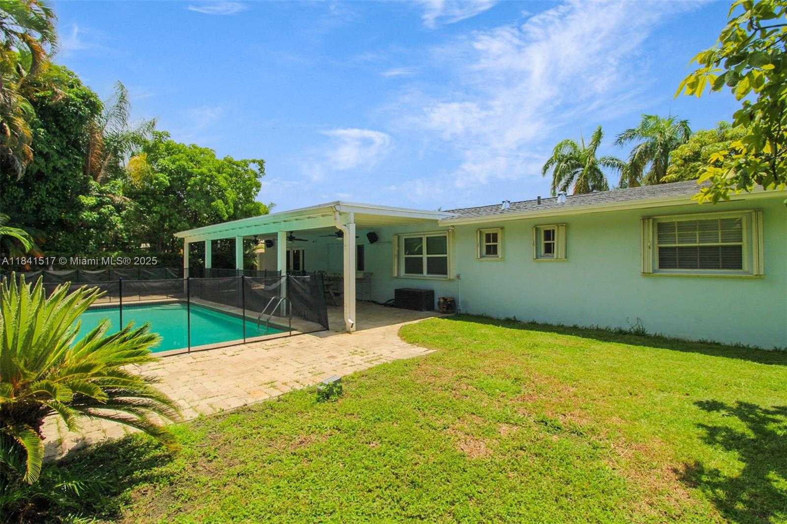 Small Image of 19820 SOUTH WEST 83RD AVE, Cutler Bay Number 23