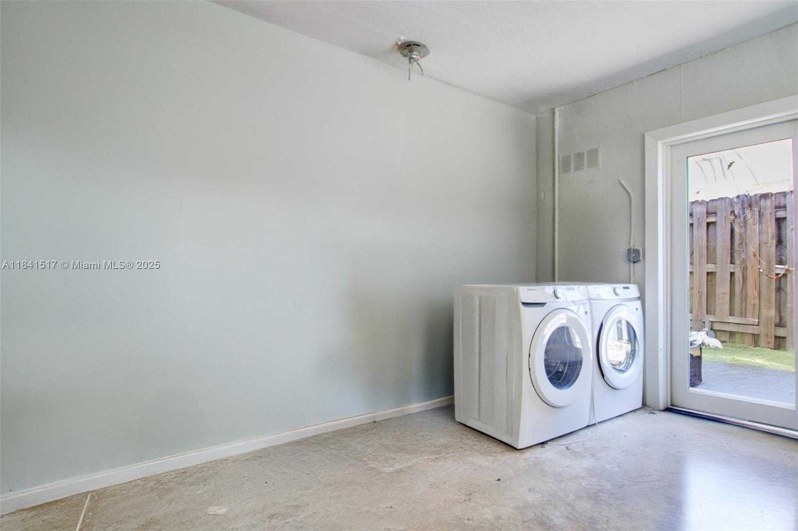 Small Image of 19820 SOUTH WEST 83RD AVE, Cutler Bay Number 28