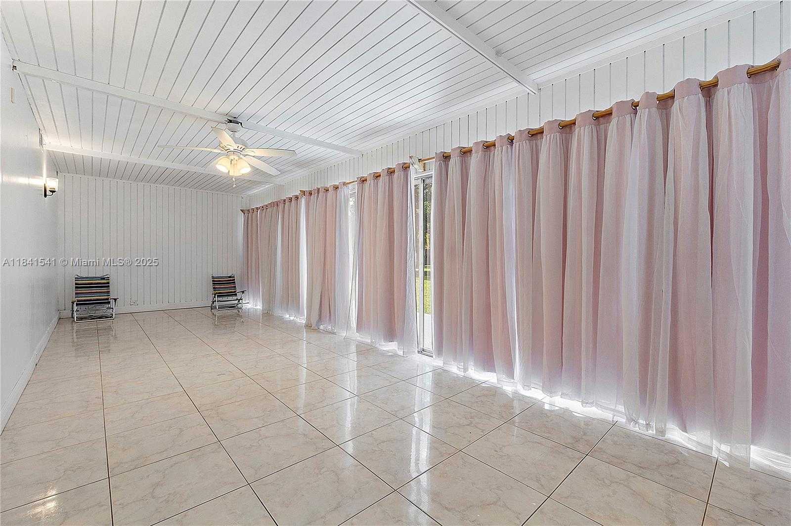 Small Image of 6703 BROOKWOOD BLVD, Tamarac Number 17