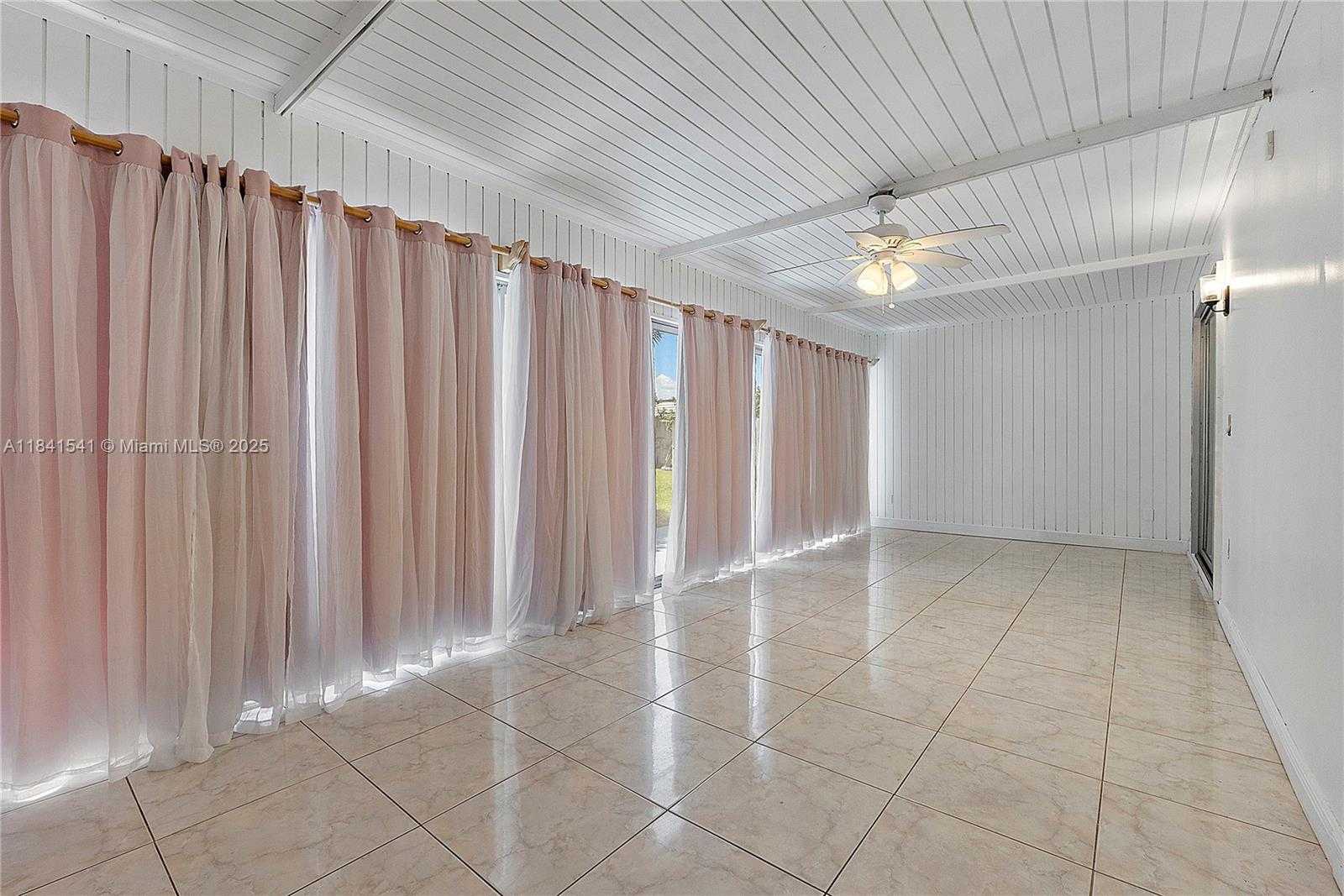 Small Image of 6703 BROOKWOOD BLVD, Tamarac Number 18