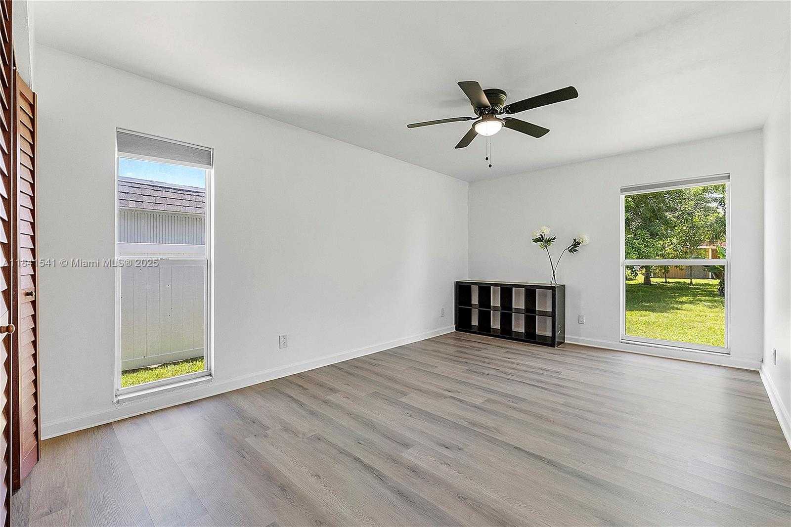 Small Image of 6703 BROOKWOOD BLVD, Tamarac Number 19