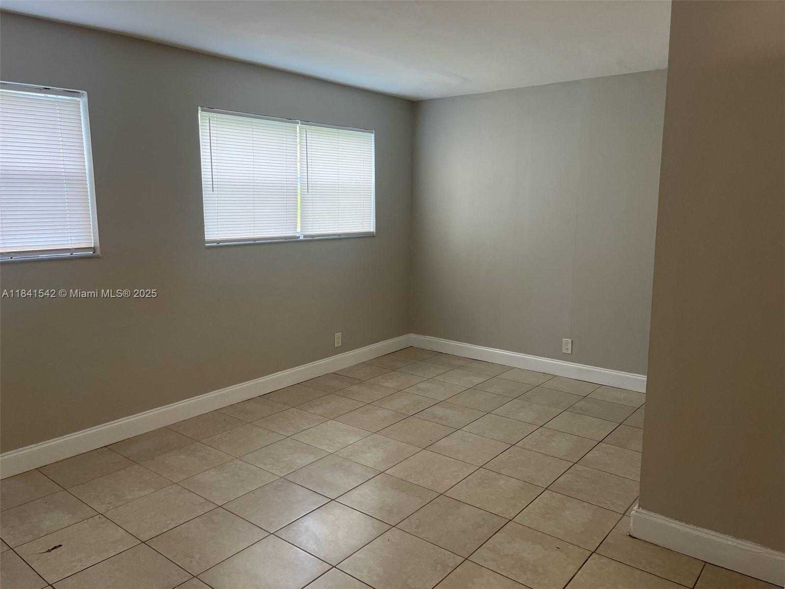 Small Image of 1450 NORTH 64TH AVE, Hollywood Number 14