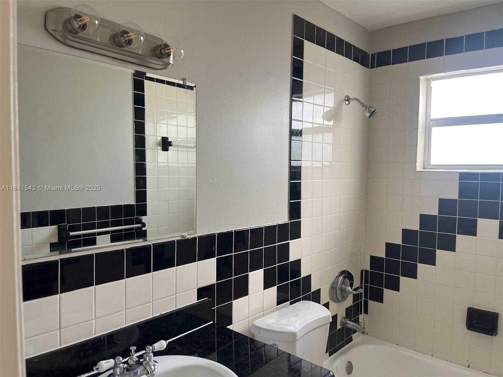 Small Image of 1450 NORTH 64TH AVE, Hollywood Number 25