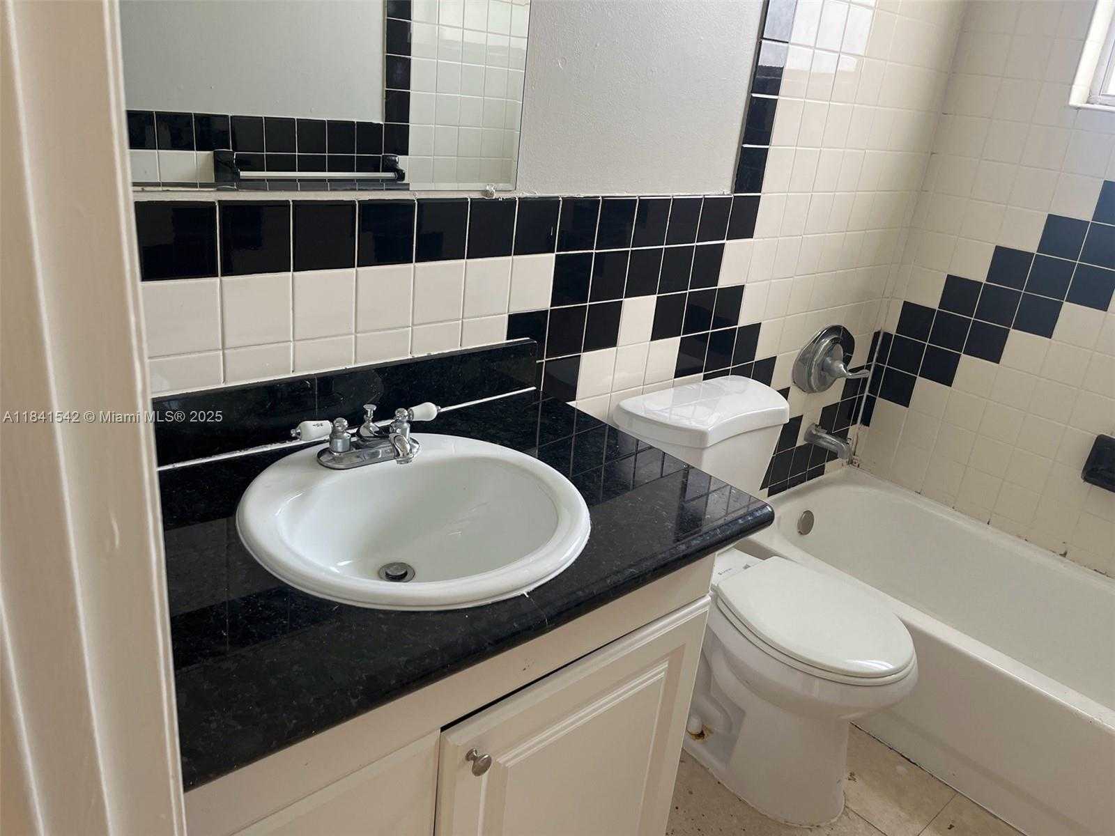 Small Image of 1450 NORTH 64TH AVE, Hollywood Number 26