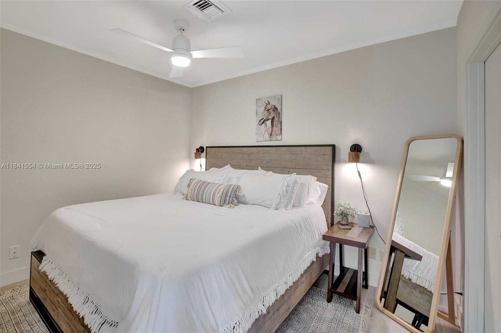 Small Image of 317 NORTH EAST 5TH CT, Dania Beach Number 18