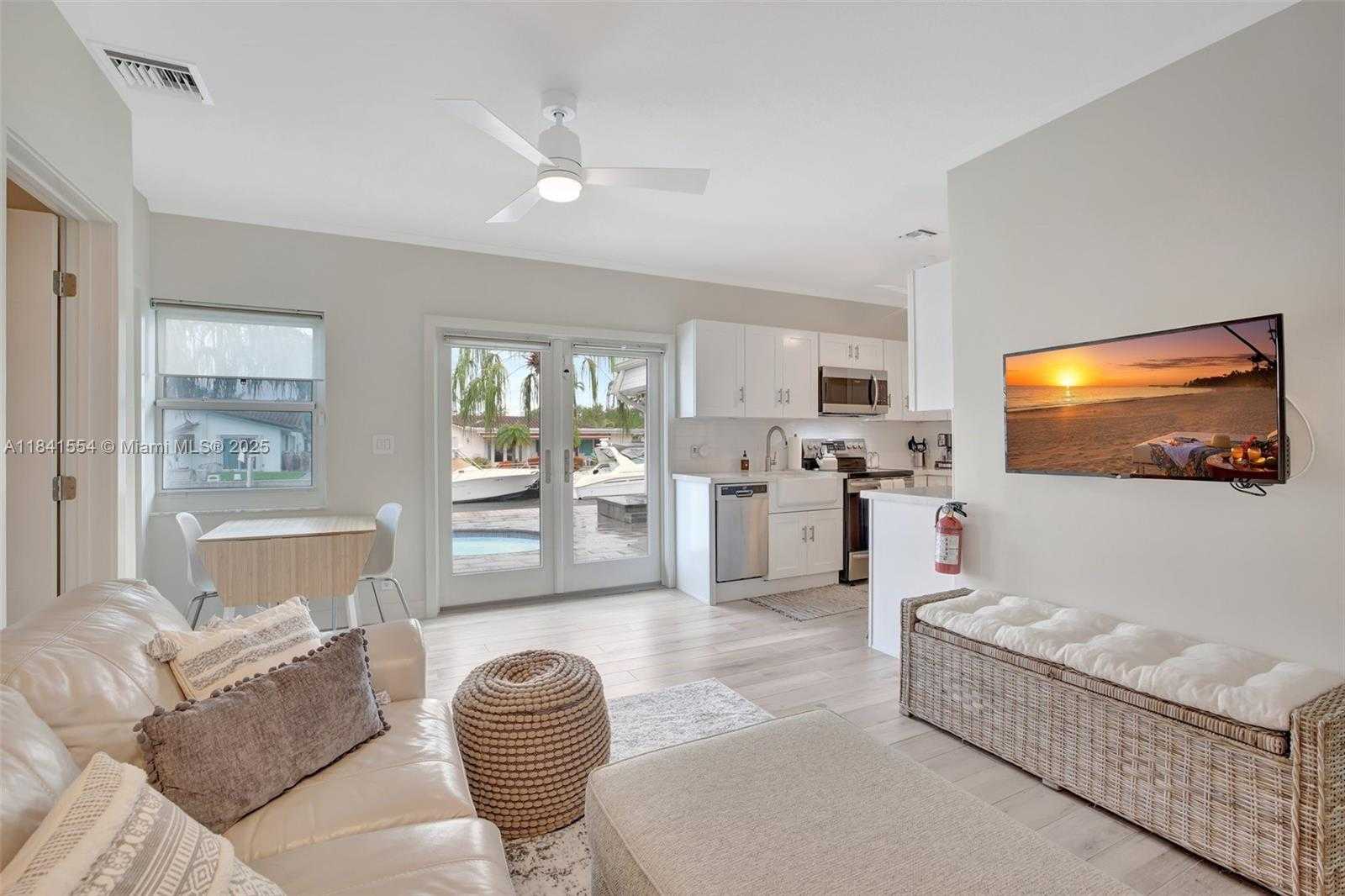 Small Image of 317 NORTH EAST 5TH CT, Dania Beach Number 23