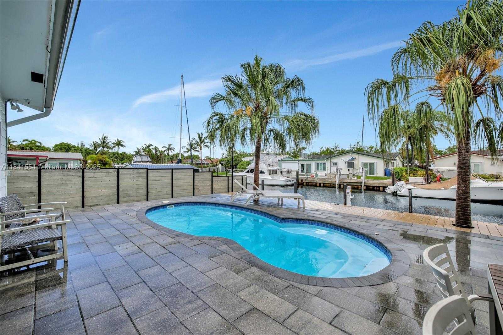 Small Image of 317 NORTH EAST 5TH CT, Dania Beach Number 26