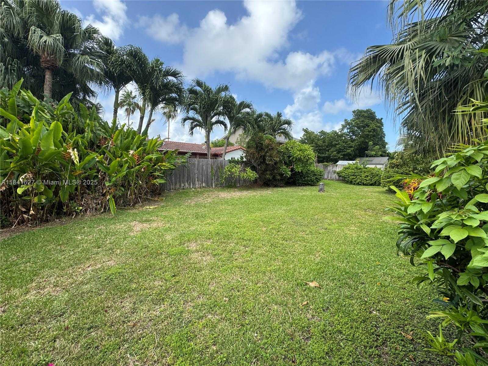 Small Image of 8121 SOUTH WEST 205TH ST, Cutler Bay Number 26