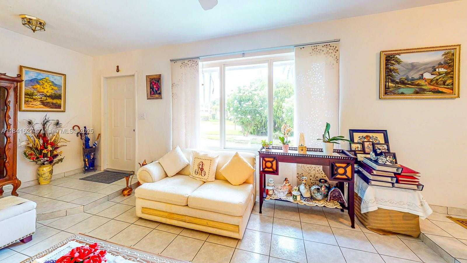 Small Image of 8121 SOUTH WEST 205TH ST, Cutler Bay Number 8