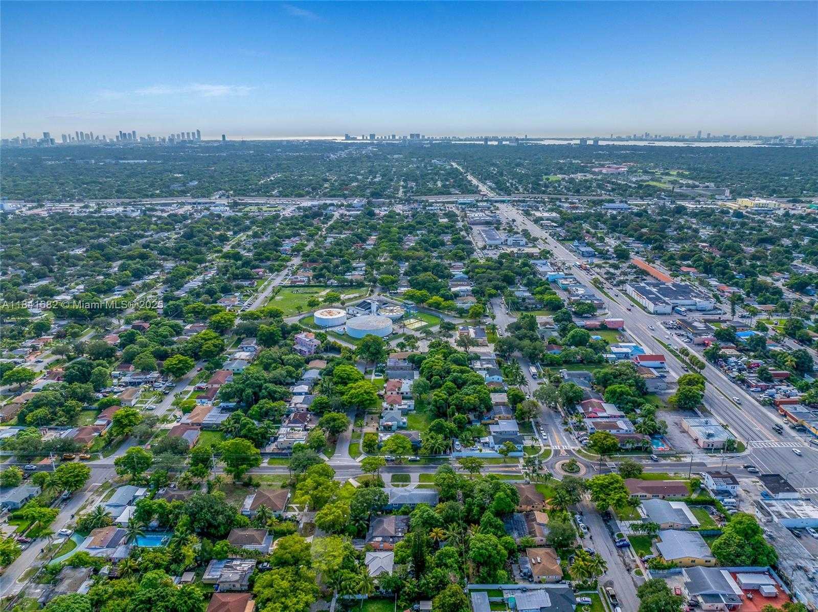 Small Image of 12090 NORTH WEST 12TH AVE, North Miami Number 19