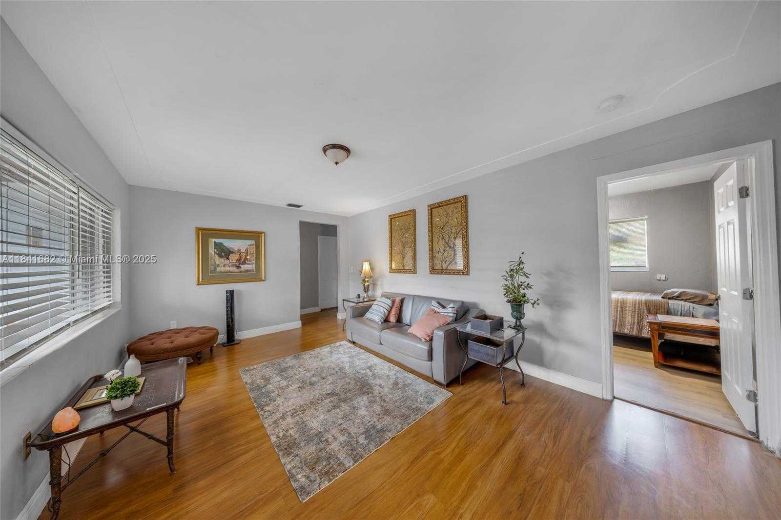 Small Image of 12090 NORTH WEST 12TH AVE, North Miami Number 25