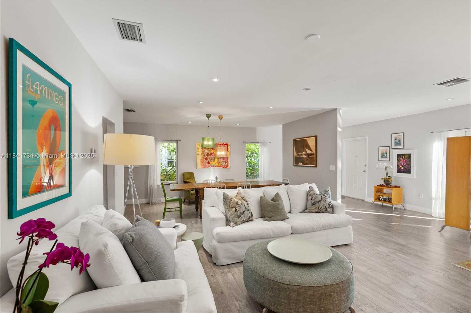 Small Image of 737 ALHAMBRA CIR, Coral Gables Number 18