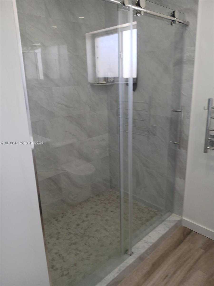 Small Image of 7467 NORTH WEST 169TH LN, Hialeah Number 10