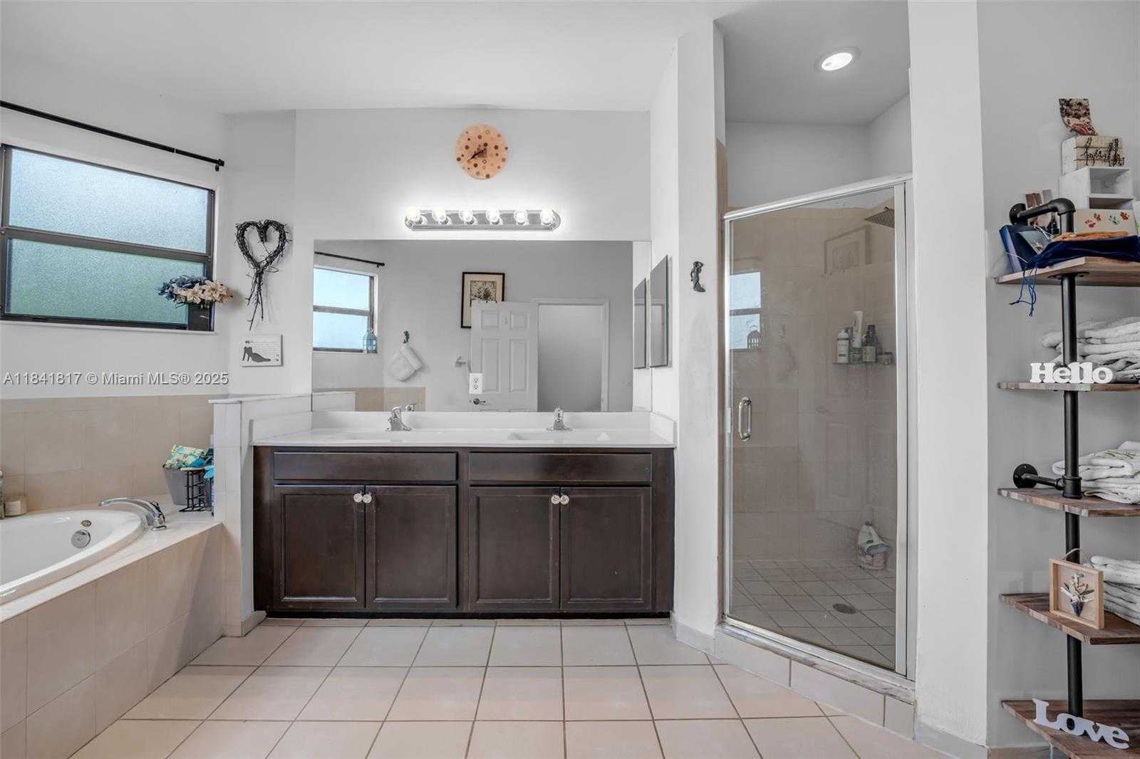 Small Image of 643 SOUTH EAST 37TH TER, Homestead Number 30