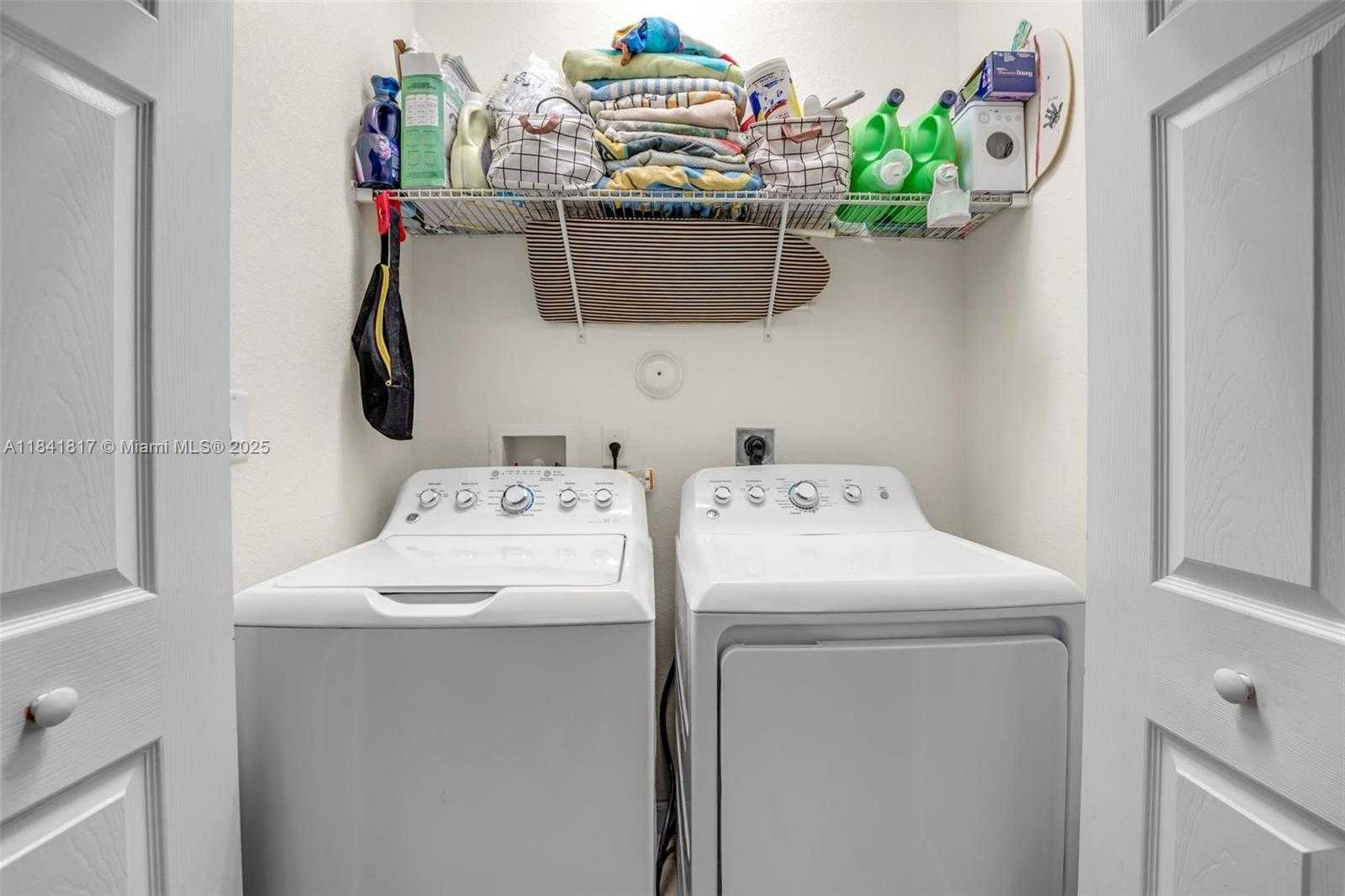 Small Image of 643 SOUTH EAST 37TH TER, Homestead Number 34