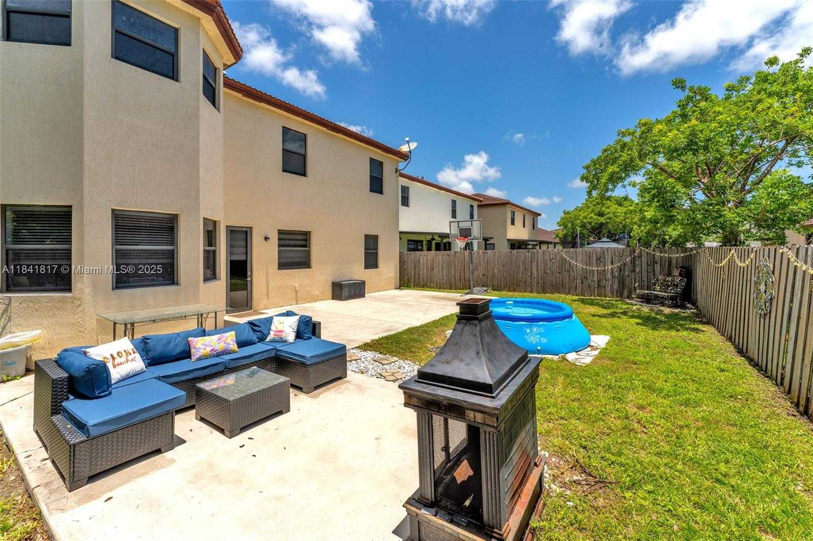 Small Image of 643 SOUTH EAST 37TH TER, Homestead Number 39