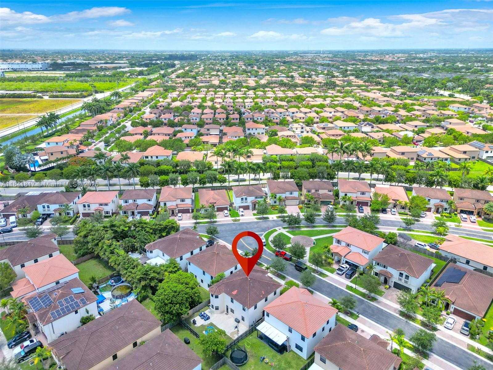 Small Image of 643 SOUTH EAST 37TH TER, Homestead Number 54